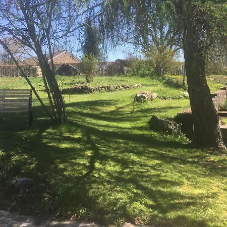 Charming Holiday In Sautour With Private Garden Сasa de vacaciones Philippeville