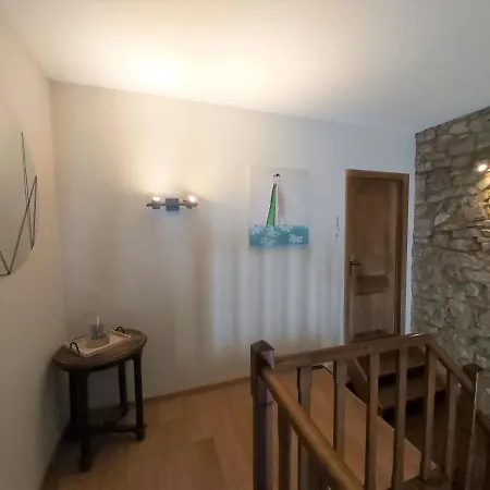 Charming Holiday In Sautour With Private Garden Сasa de vacaciones